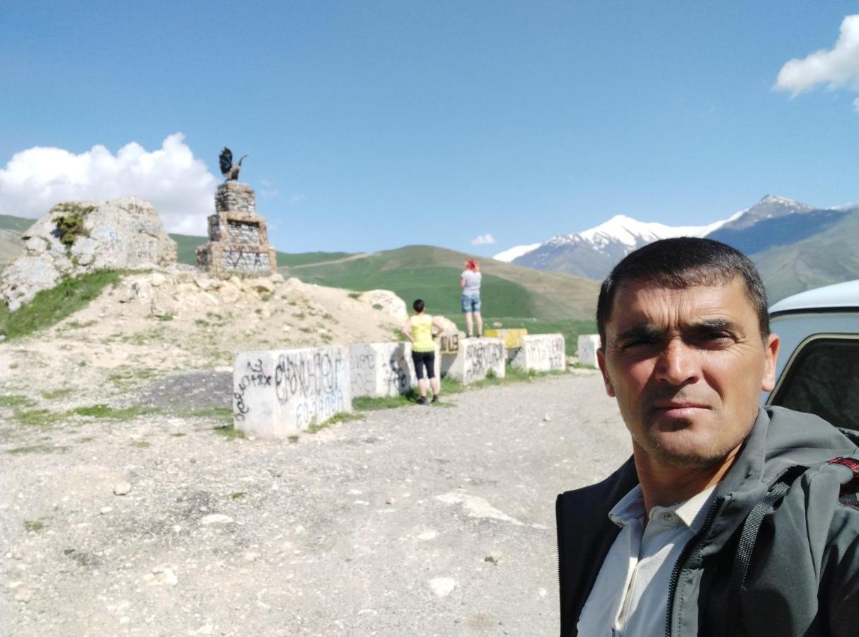 Hotel Zaur Guest Hause Xinaliq Exterior foto