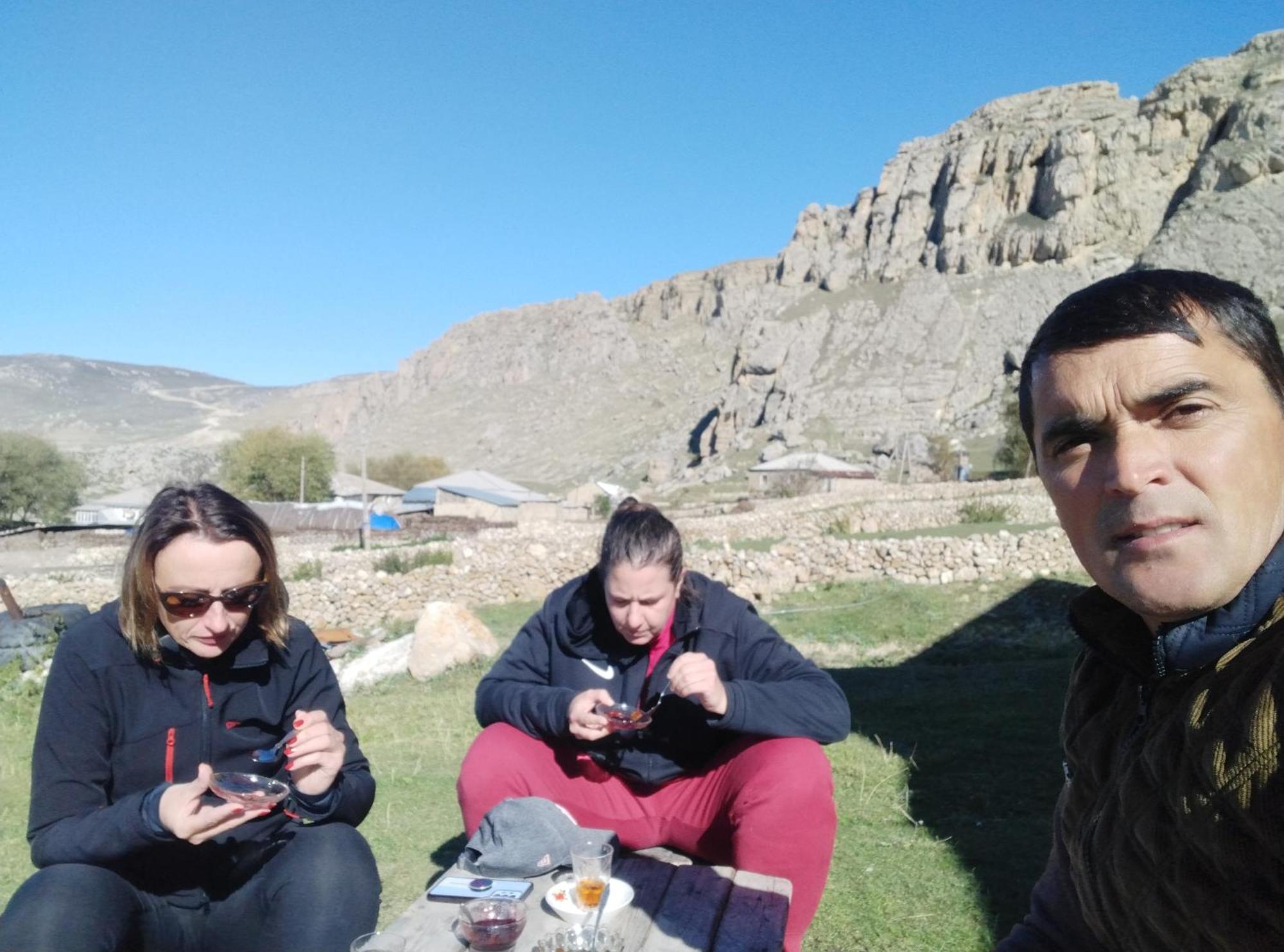 Hotel Zaur Guest Hause Xinaliq Exterior foto